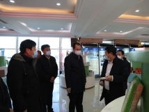 12月13日，市委書記王賀民蒞臨亞歐公司指導(dǎo)